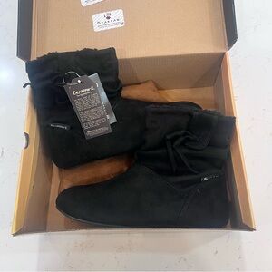 BearPaw Black Suede Short Shearling-Lined Ankle Boots